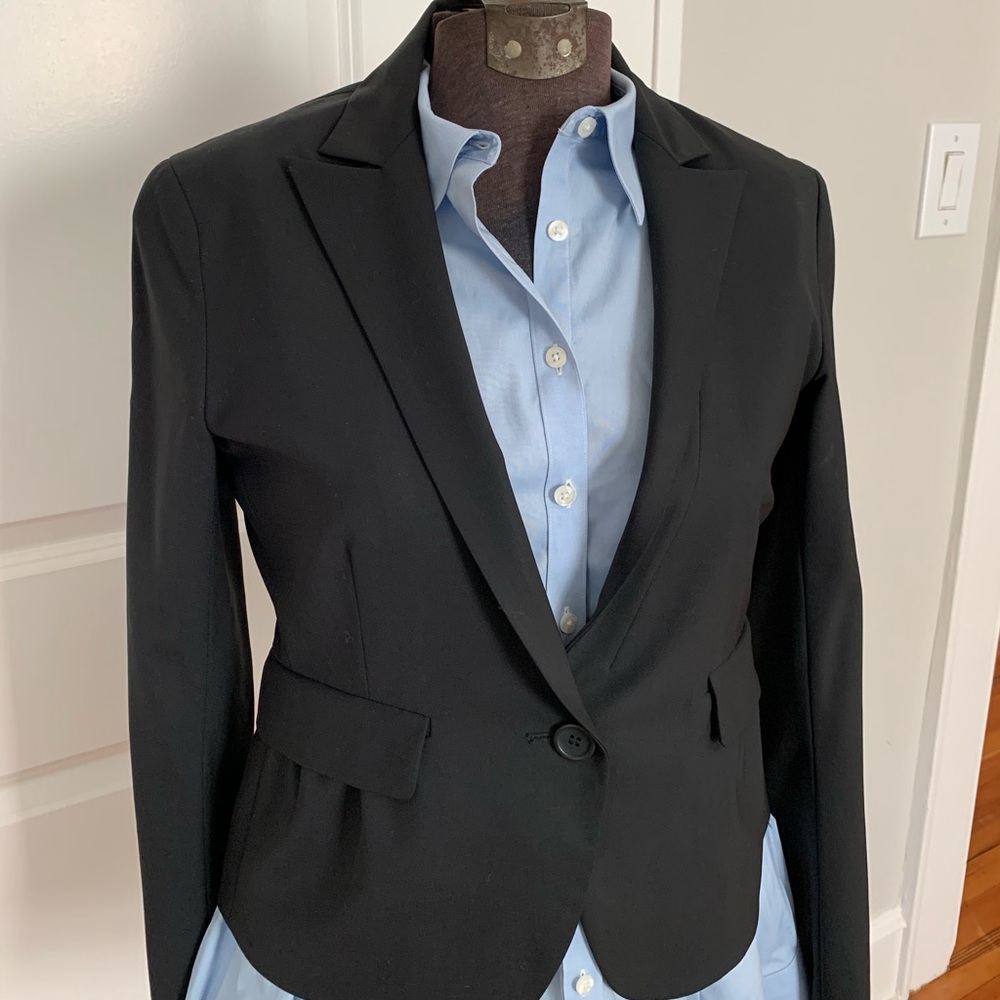 Theory wool blazer in black size 4 - Picture 3 of 5